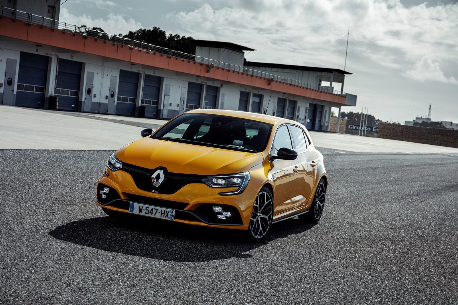 2018 – Essais presse Renault MEGANE IV R.S. TROPHY au Portugal