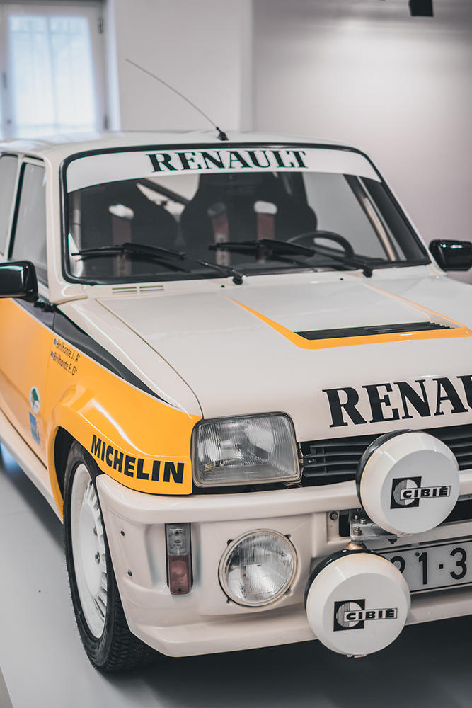 Renault_Caramulo_D-148