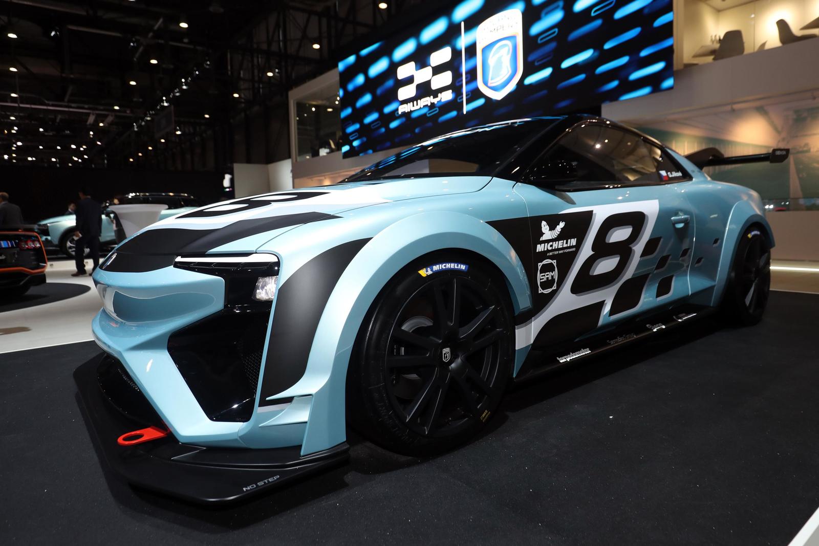 Roland Gumpert Nathalie (2)