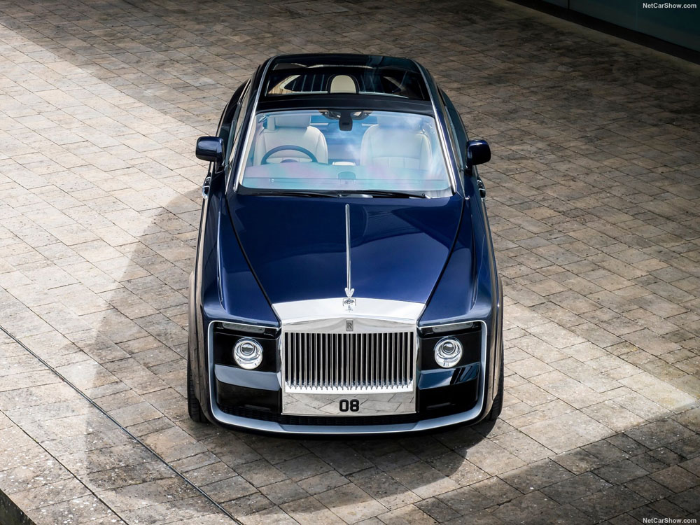 Rolls-Royce-Sweptail-2017-1600-01