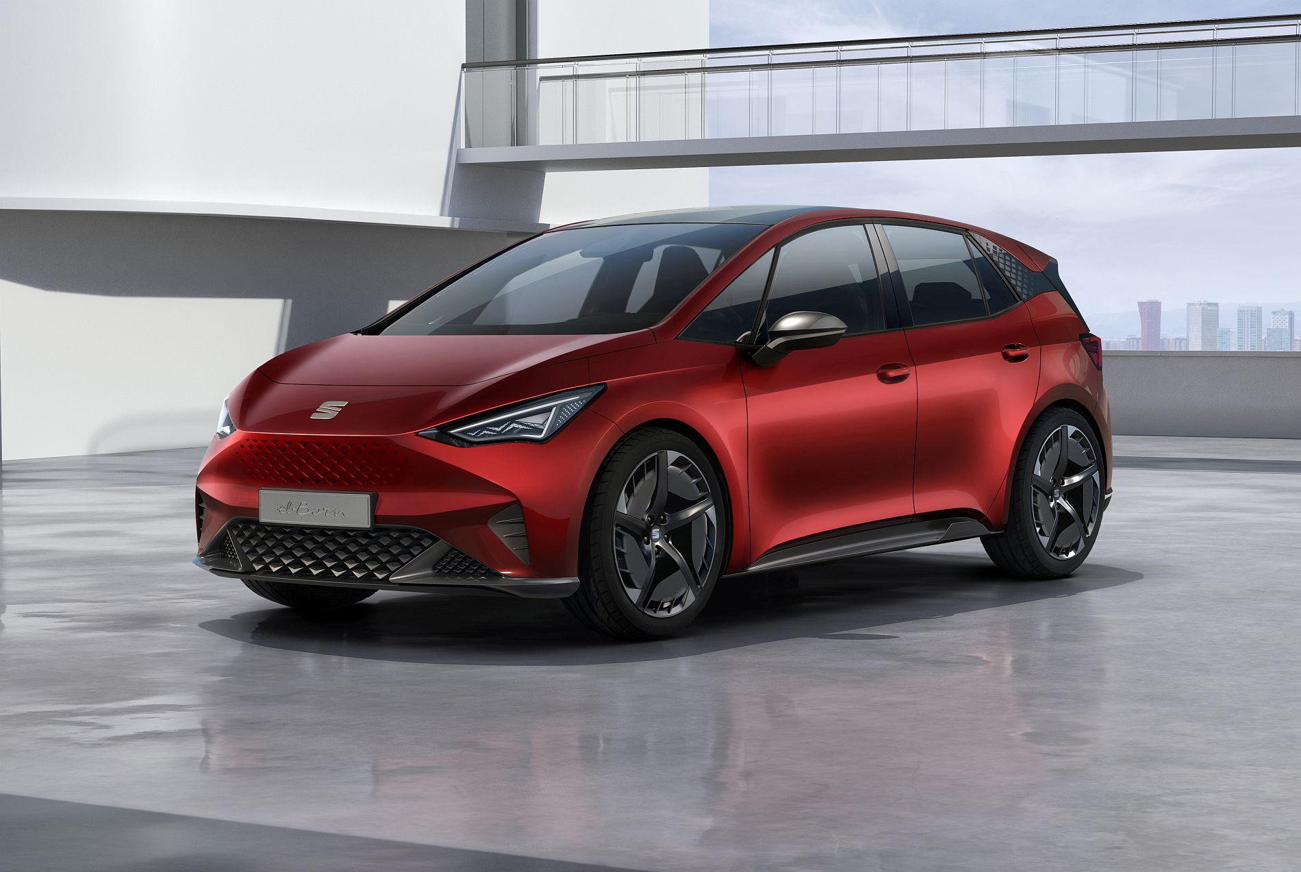 SEAT-el-Born-plugged-into-electric-mobility_01_HQ