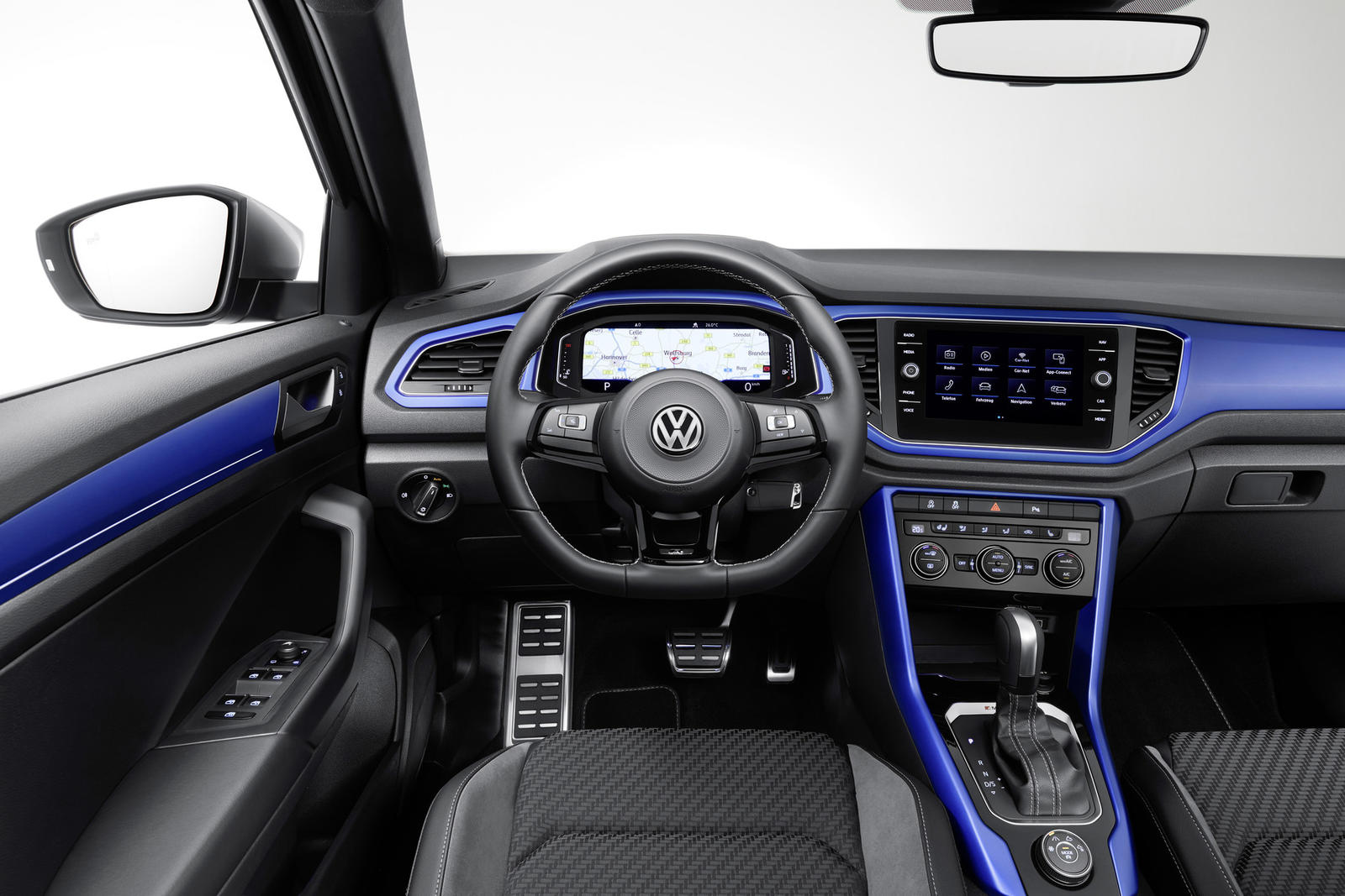 The new Volkswagen T-Roc R