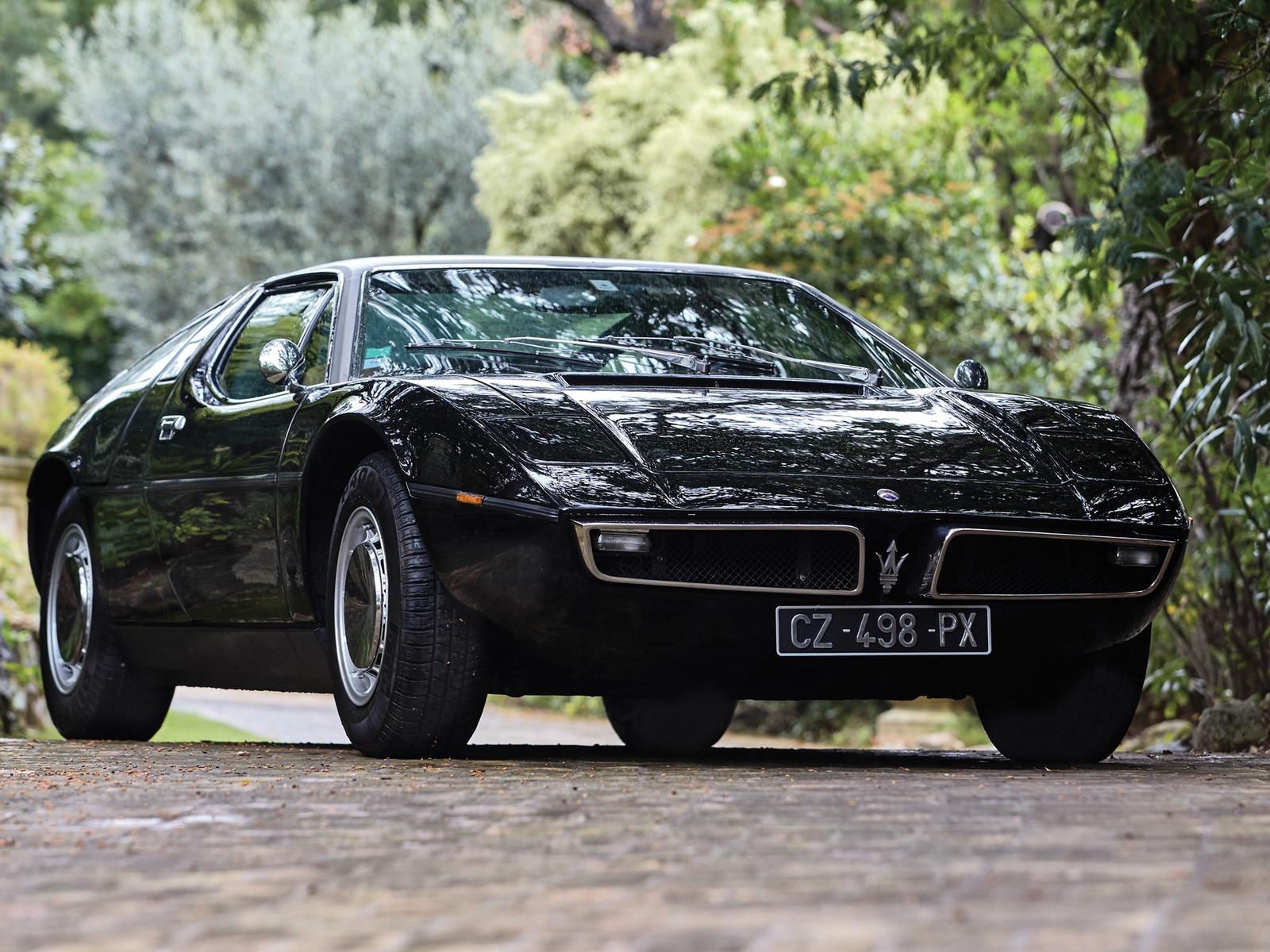 03_maserati-bora-3
