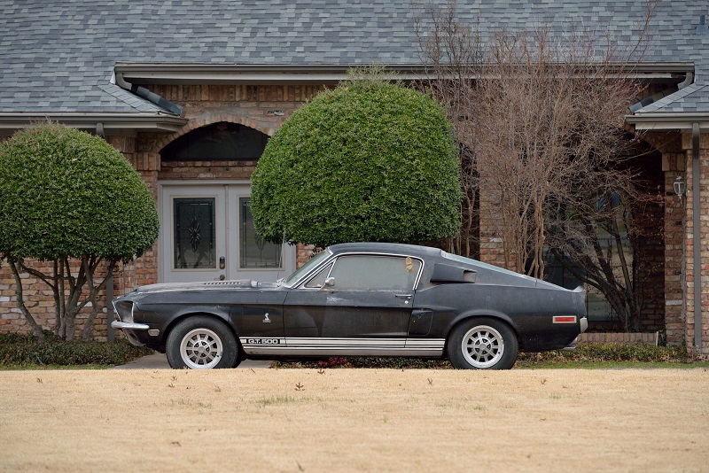 1968-Shelby-GT500-Fastback-Side