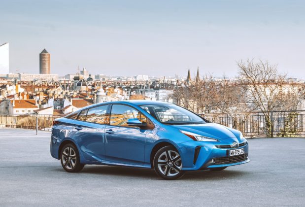 2019-toyota-prius-619×420