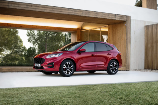 2019_FORD_KUGA_34FRONT-630×420