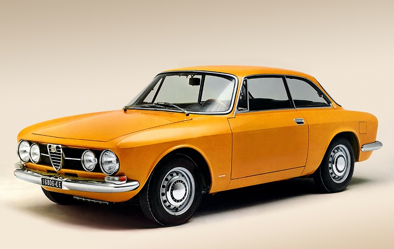 Alfa-Romeo-1750-GT-Veloce-105-1967