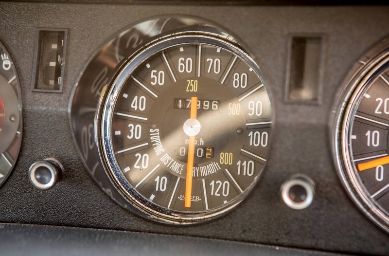 Citroën-DS-Safari-Estate-Gauges