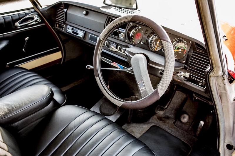 Citroën-DS-Safari-Estate-Interior