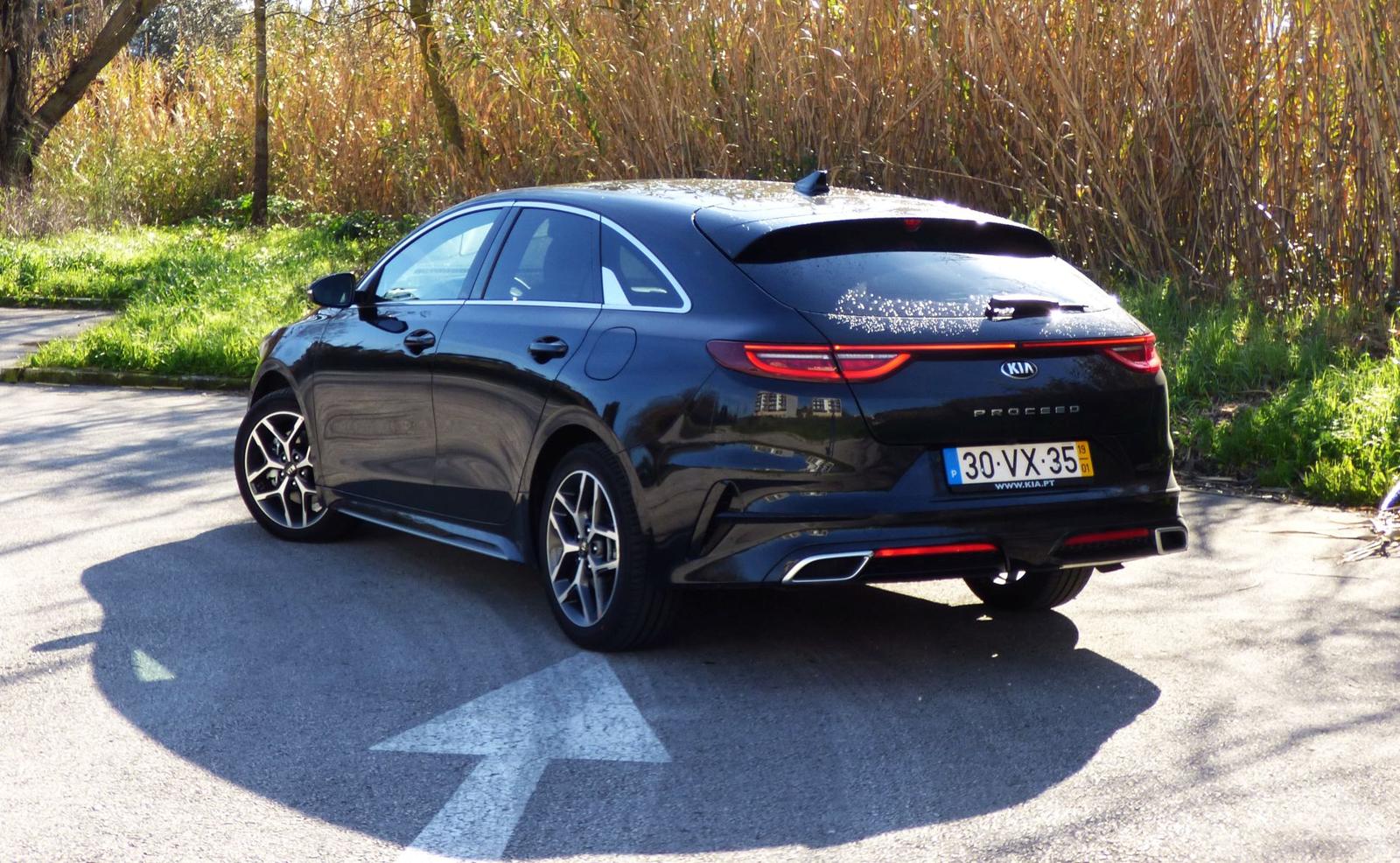 Kia Proceed 1.6 CRDI (1)_