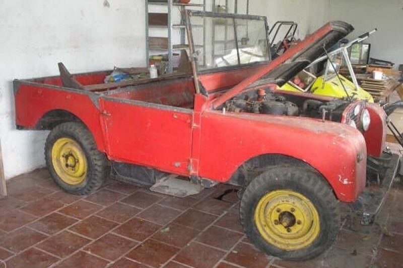 Land_Rover_1