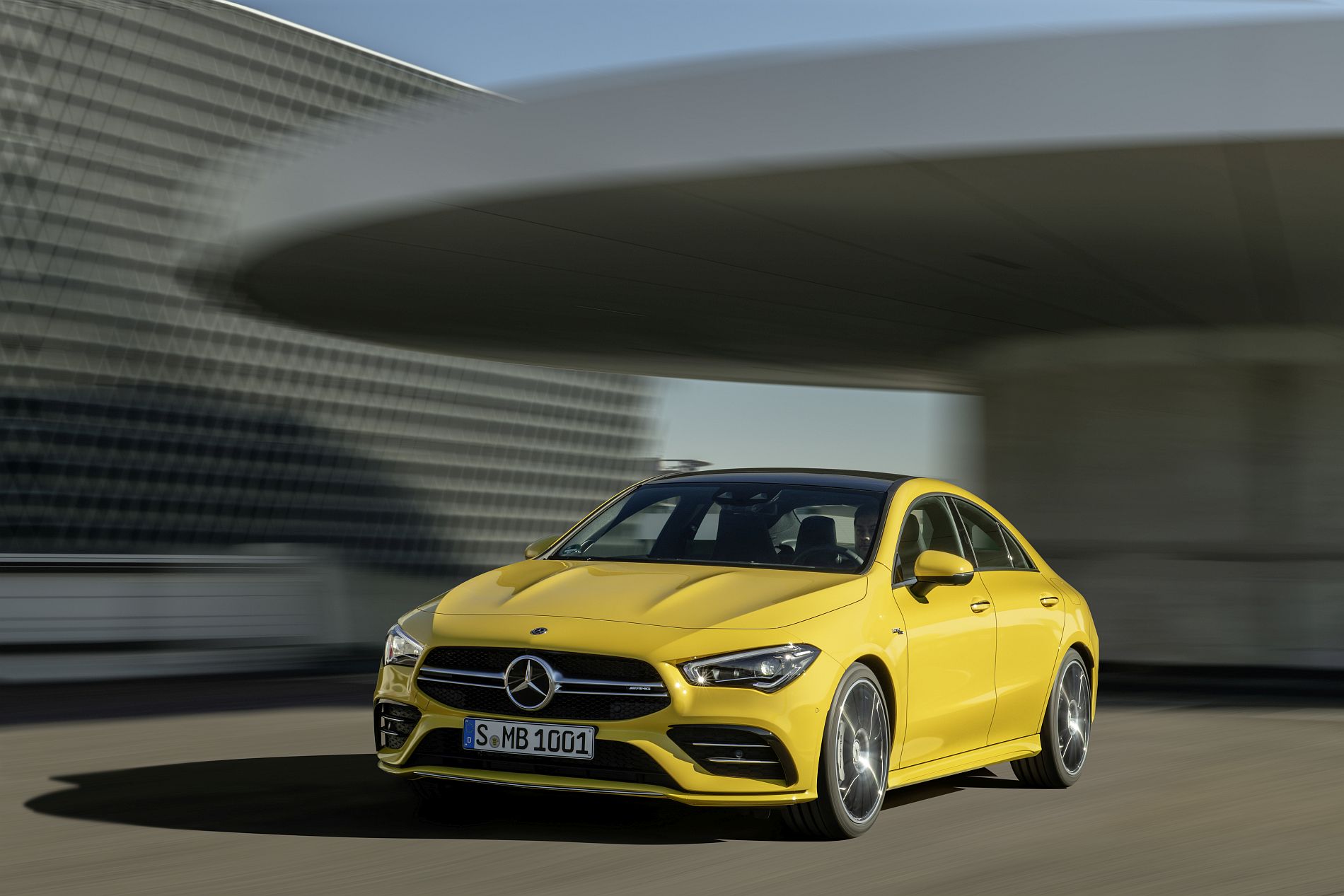Мерседес cla 35