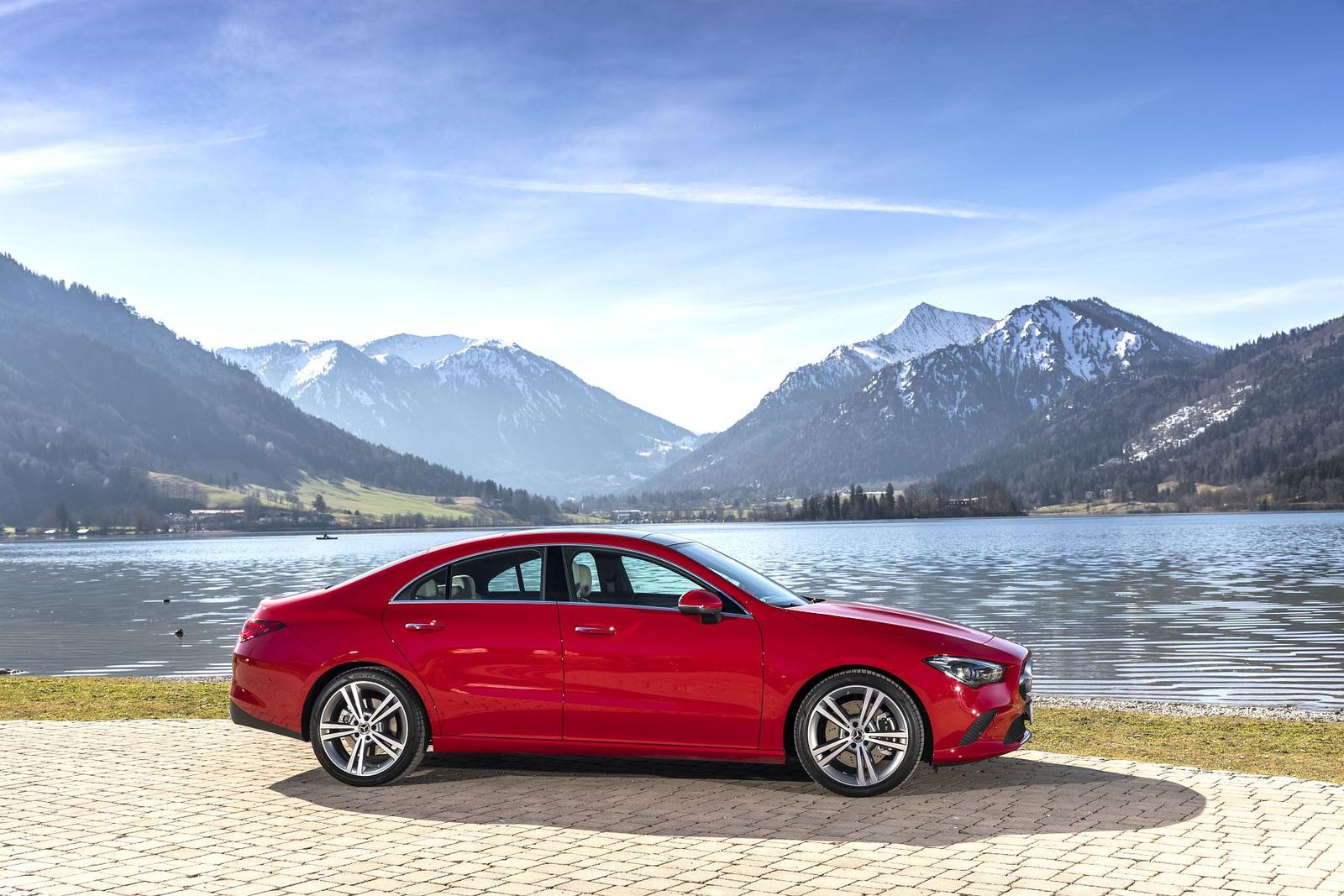 Der neue Mercedes-Benz CLA Coupé, München 2019

The new Mercedes-Benz CLA Coupe, Munich 2019