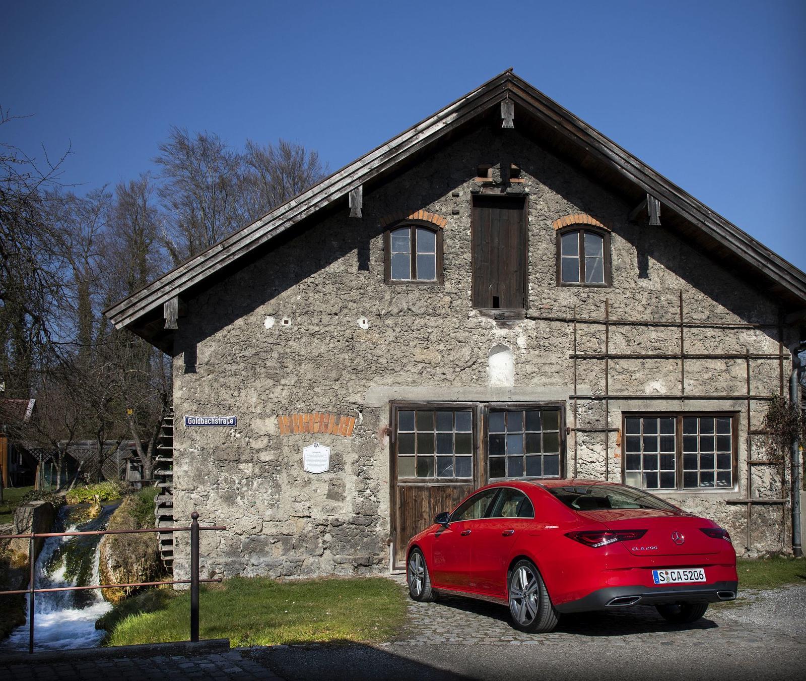 Der neue Mercedes-Benz CLA Coupé, München 2019

The new Mercedes-Benz CLA Coupe, Munich 2019