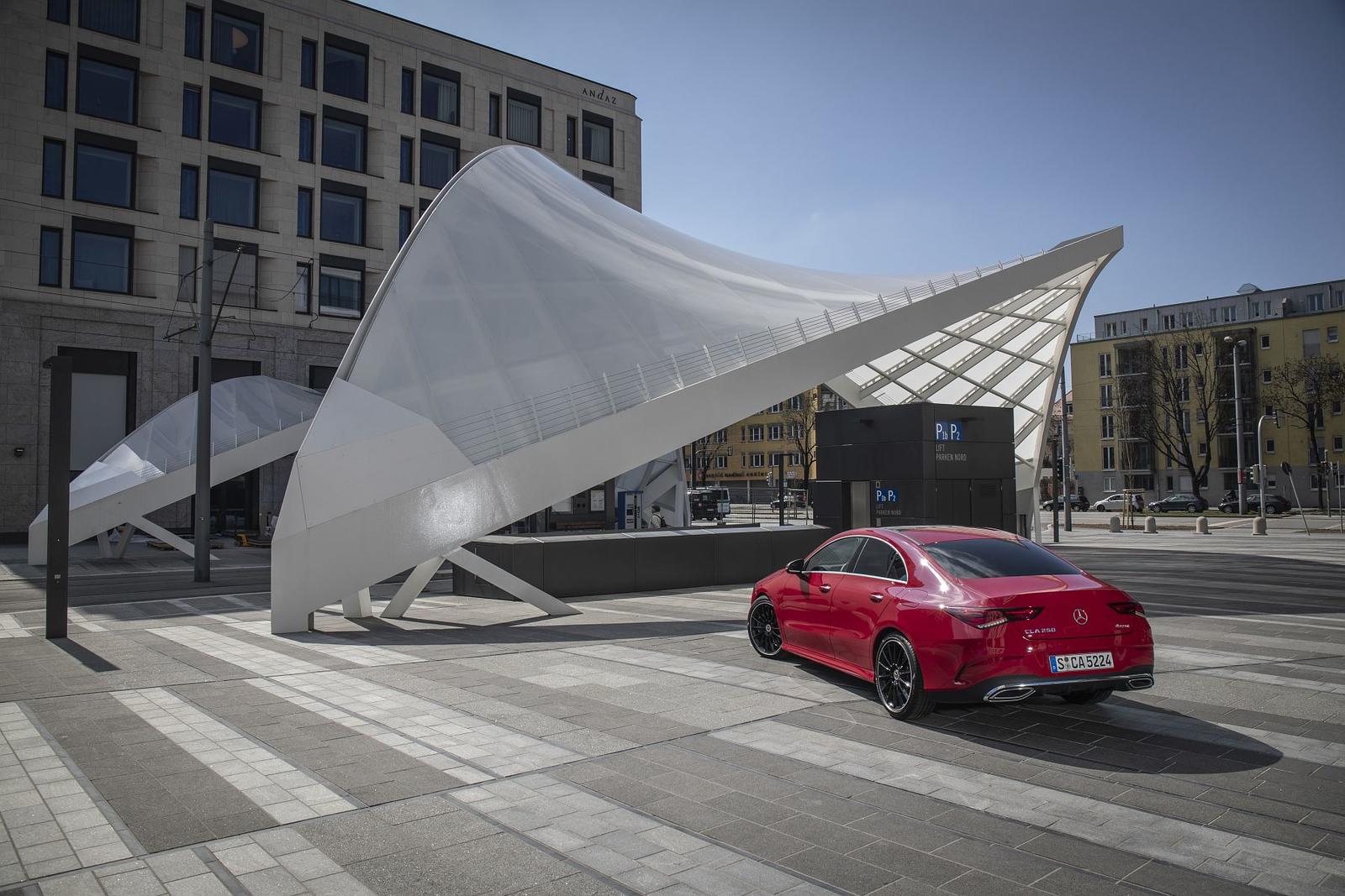 Der neue Mercedes-Benz CLA Coupé, München 2019

The new Mercedes-Benz CLA Coupe, Munich 2019