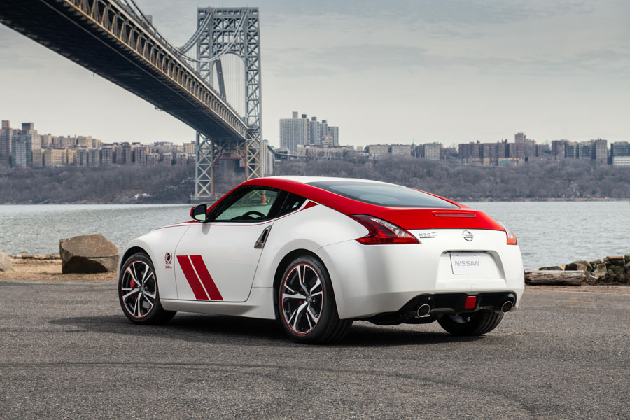 Nissan 50 Z_Ext_Solo-8