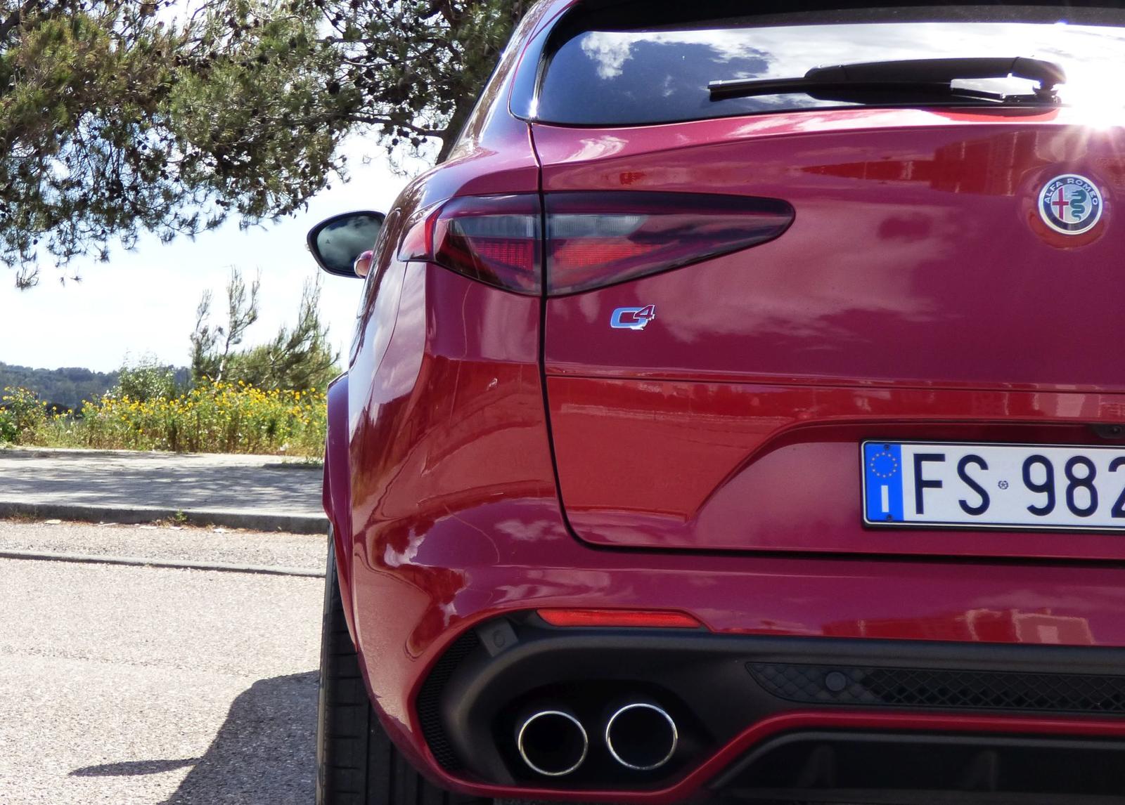 alfa romeo stelvio quadrifoglio (5)