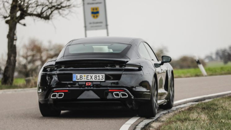 high_taycan_2019_porsche_ag-1-745×420