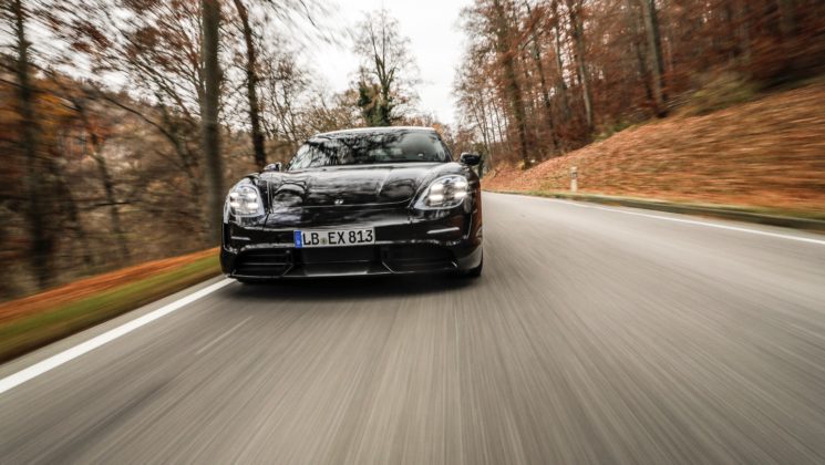 high_taycan_2019_porsche_ag-745×420