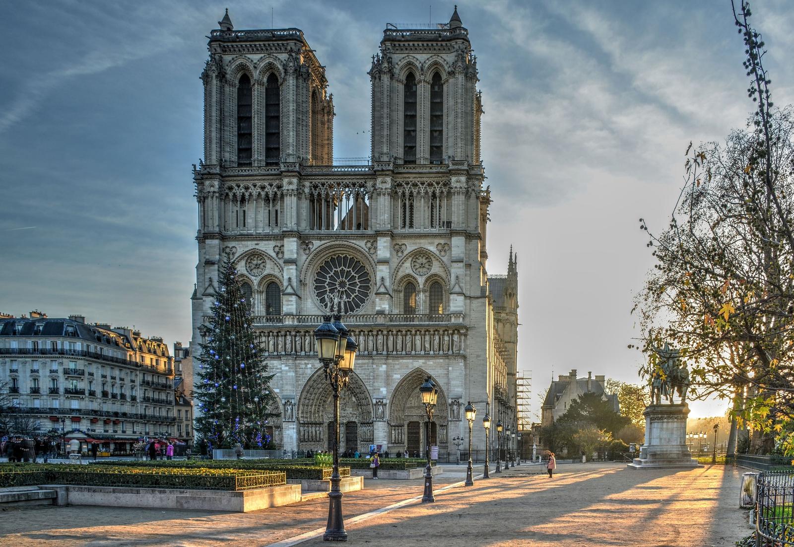 notre dame_Leif Linding_Pixabay