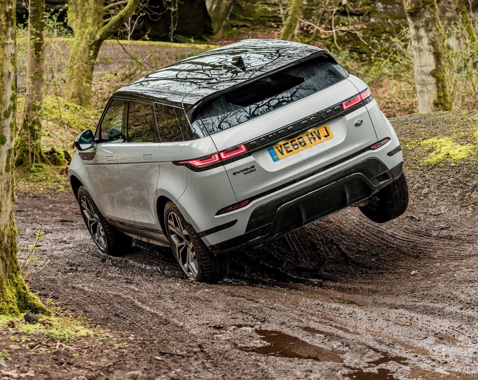 Range Rover Evoque já cumpre normas antiemissões mais