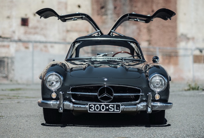 0de5974e-mercedes-300sl-gullwing-10