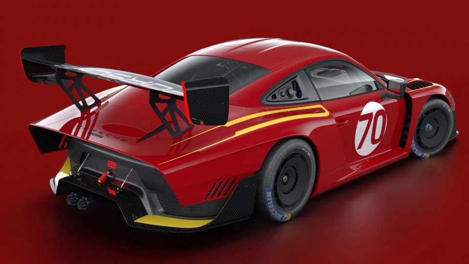 11-high_porsche_935_livery_momo_2019_porsche_ag-1-960×600