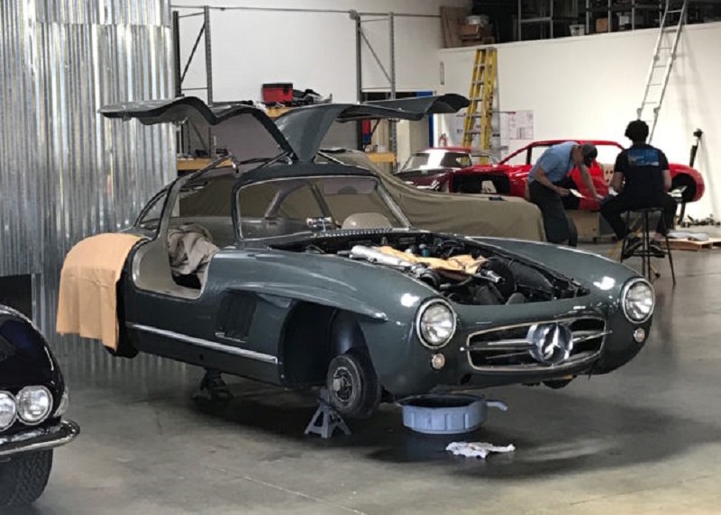 1956_mercedes-benz_300sl_gullwing_coupe_15579985584c2f636f067f89cIMG_3379-620×444