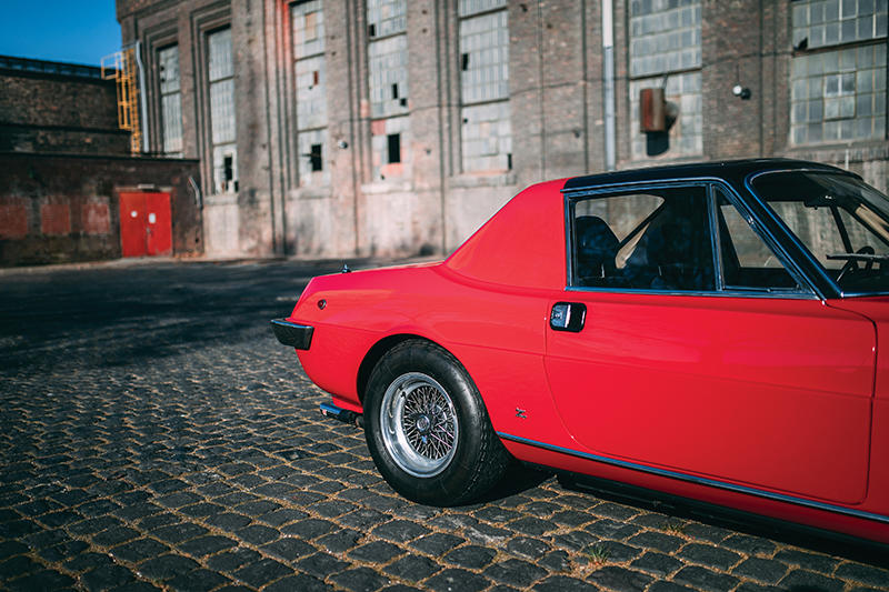 1967-Ferrari-330-GTC-Zagato_15