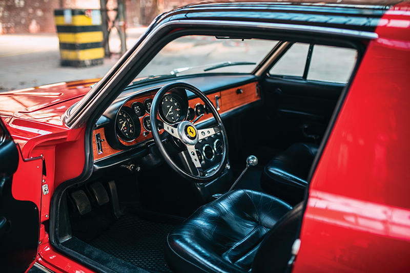 1967-Ferrari-330-GTC-Zagato_3
