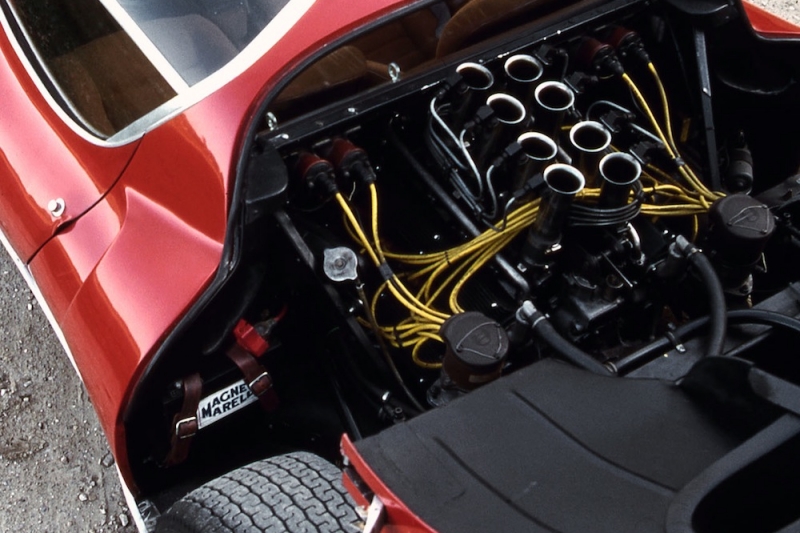 1967_alfa_romeo_tipo_33_stradale_5