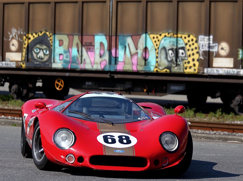 1968-69-Type-Ford-P68-F3L-Prototype-Racing-Car-Front-2