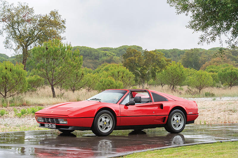 1988-Ferrari-208-GTS-Turbo_0