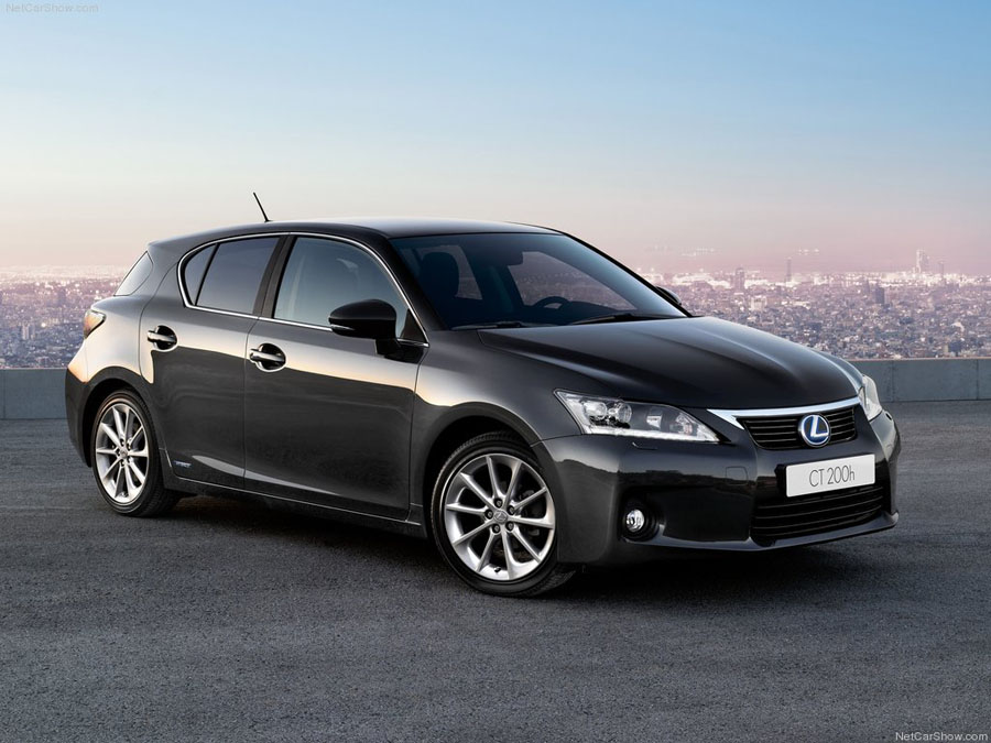 2-lexus-ct