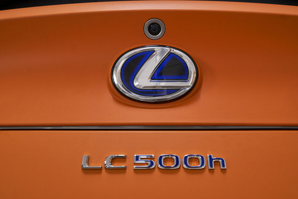2019.0506-Lexus-LC-Naranja-34-final