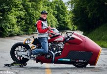 Esta moto Indian transformada é um avião