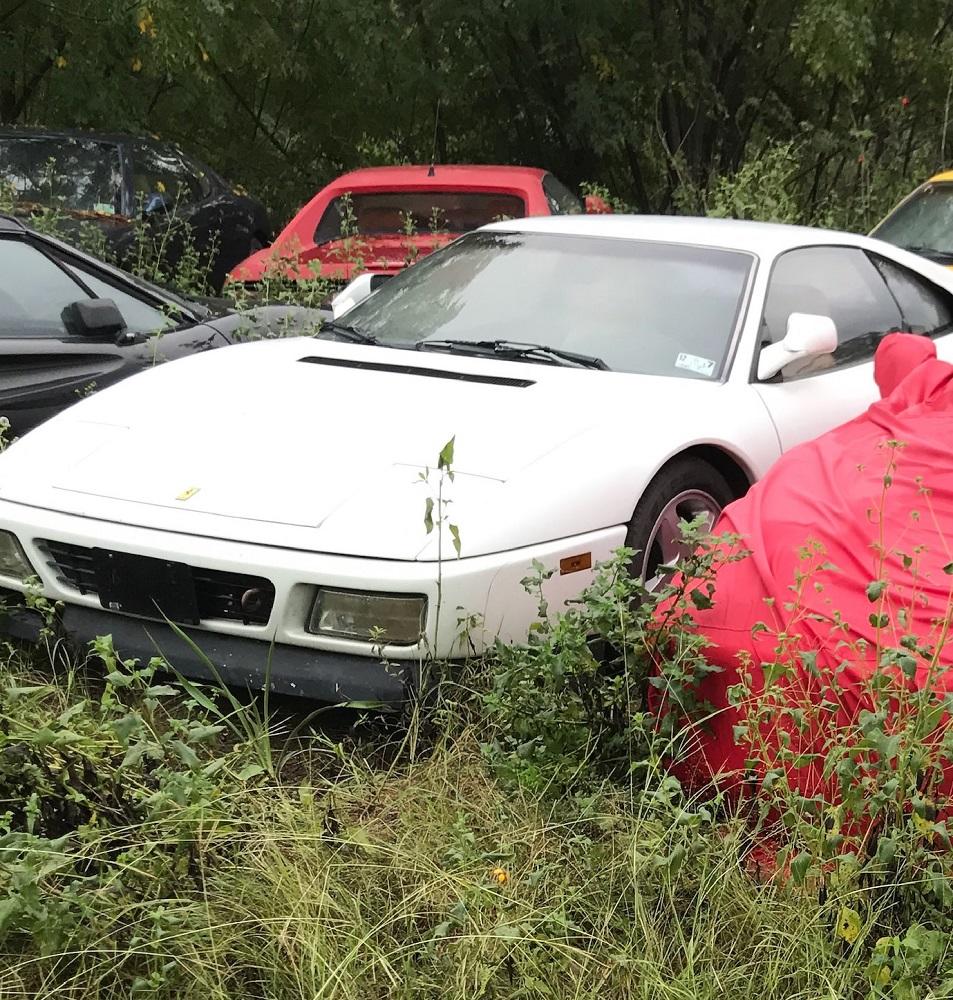 Abandoned-Ferraris
