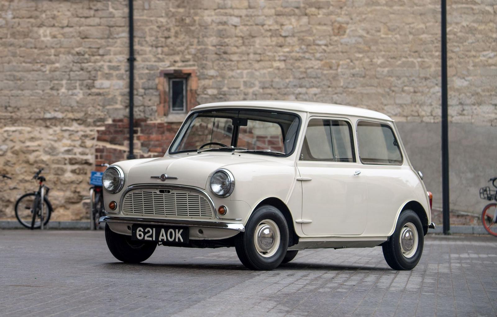 Morris Mini Minor 1959 (1)