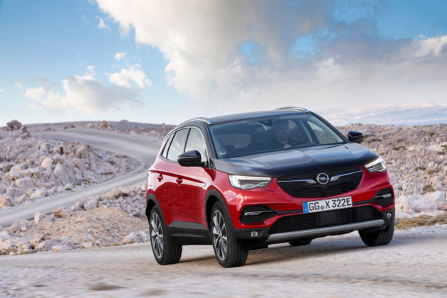 Opel-Grandland-X-Hybrid4-506686-630×420