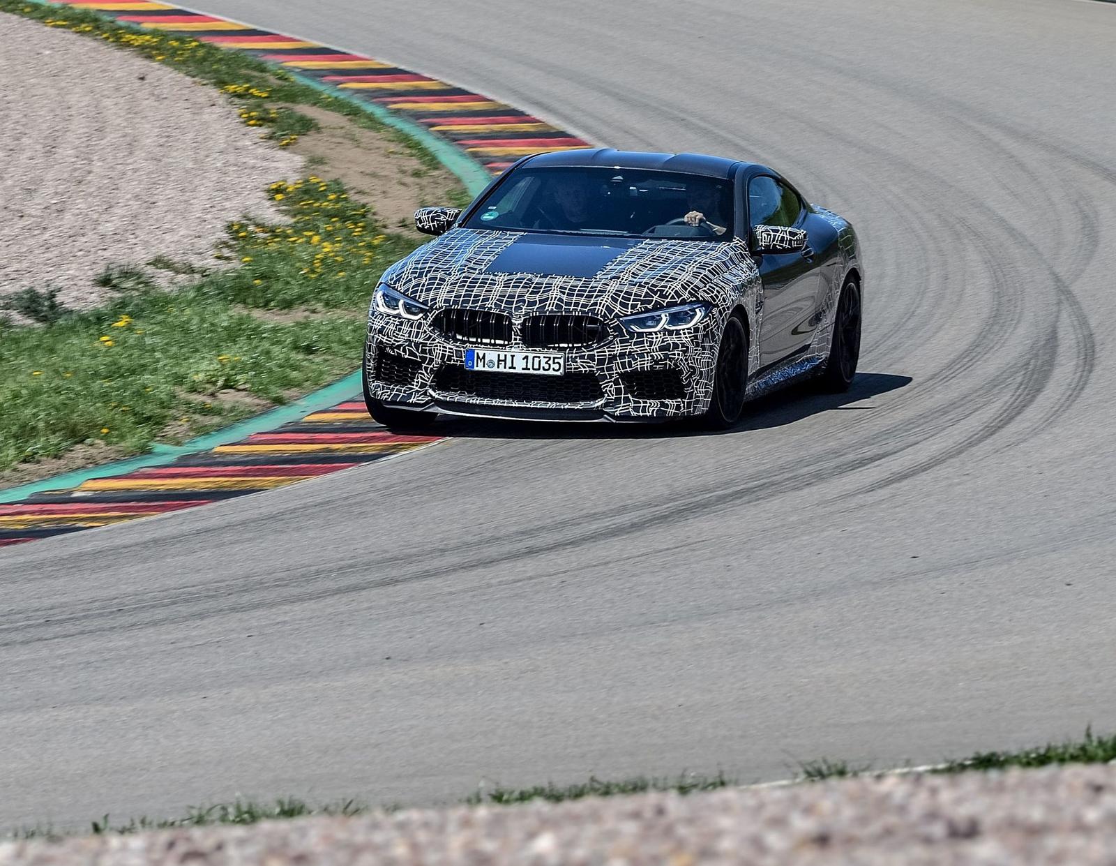 P90346896_highRes_the-new-bmw-m8-compe