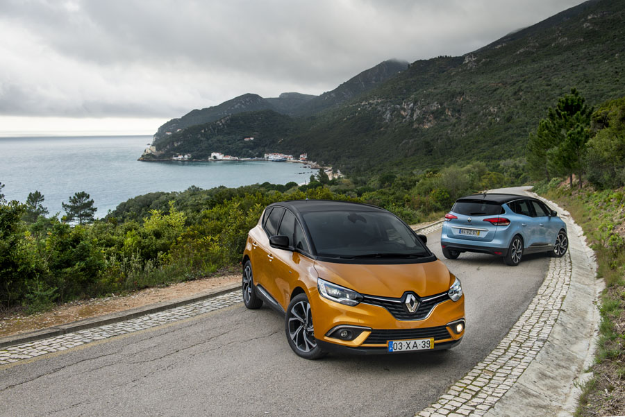 Renault_Scenic_124