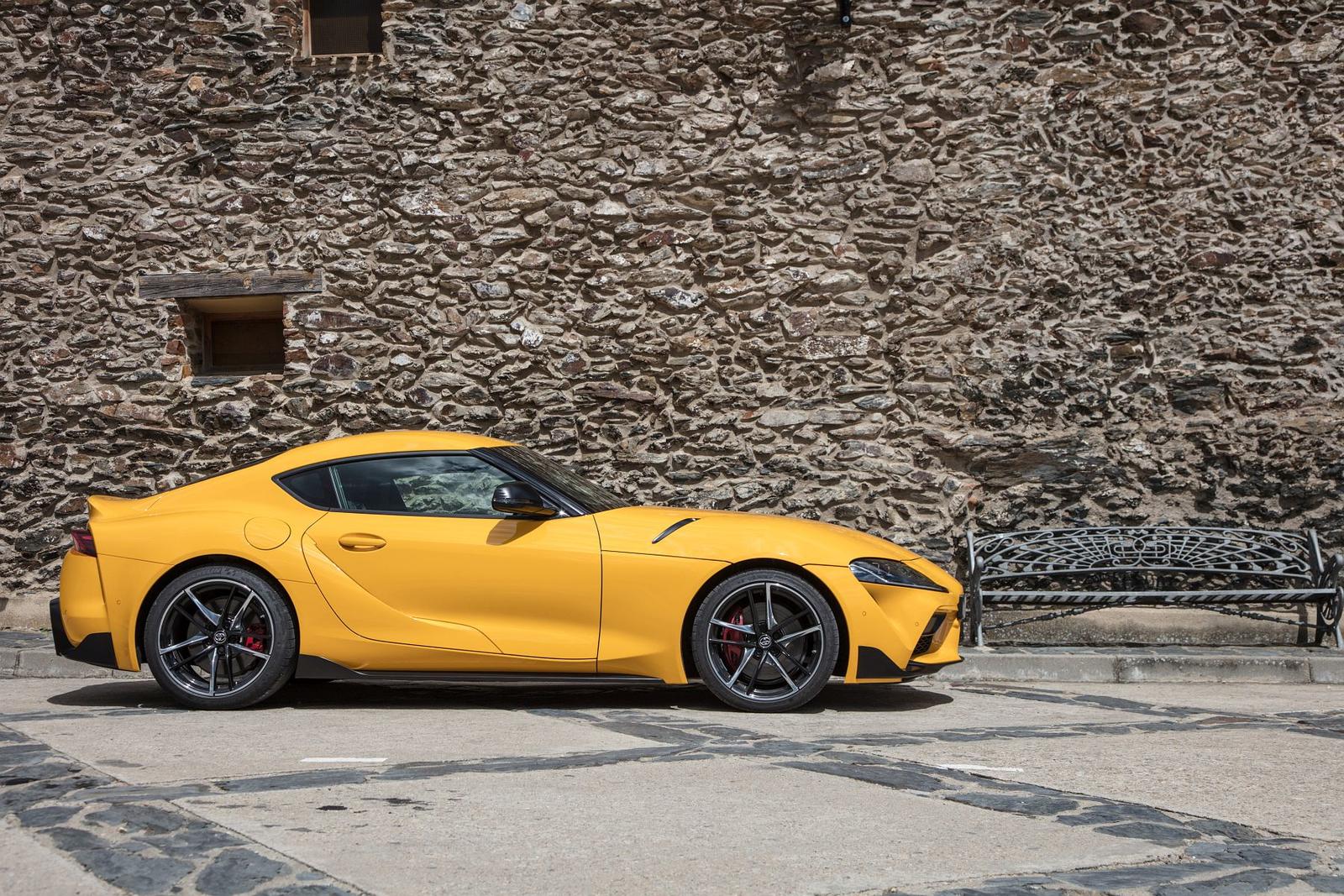 Supra 2019 Yellow_37