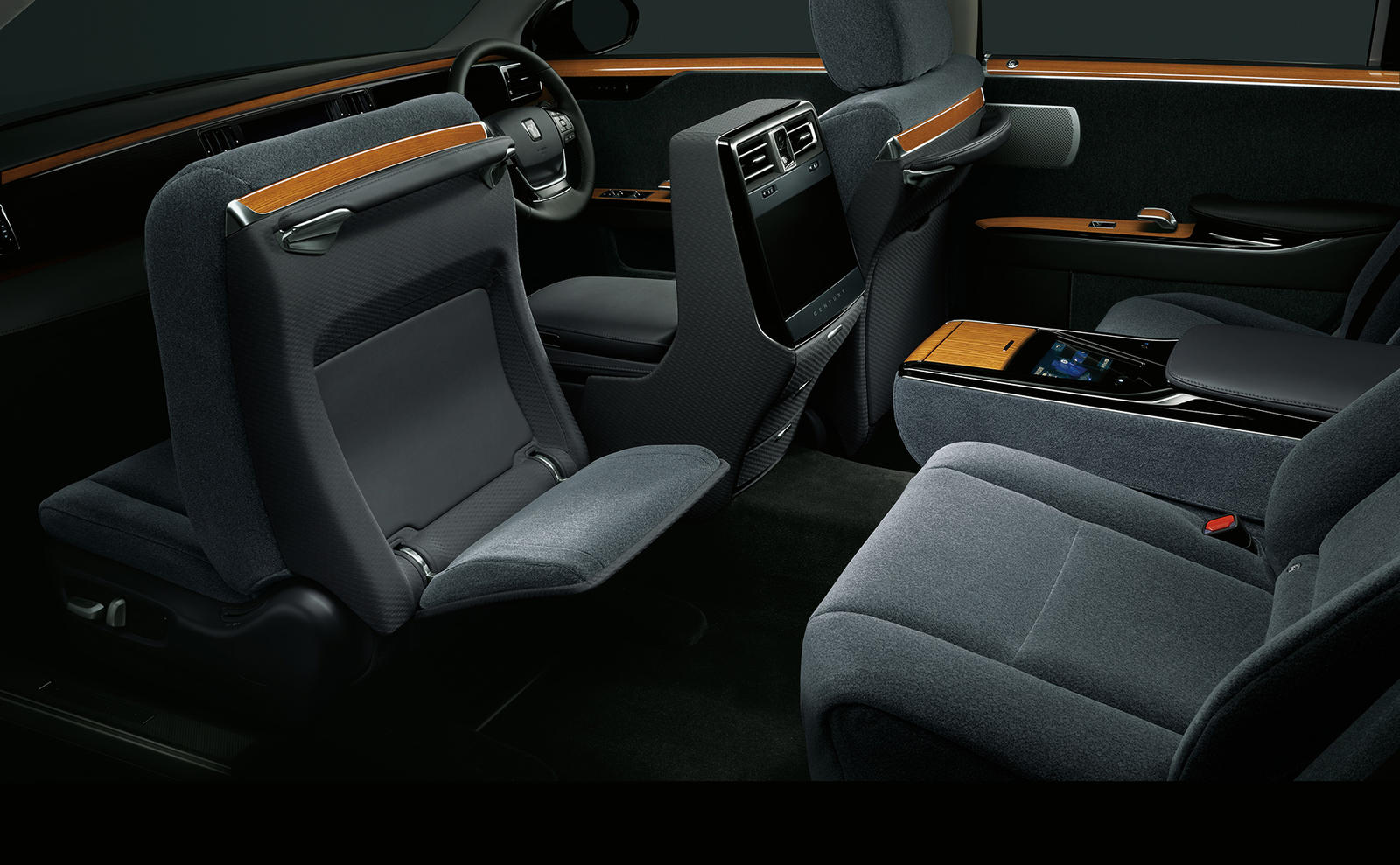 Toyota Century 2019 (27)