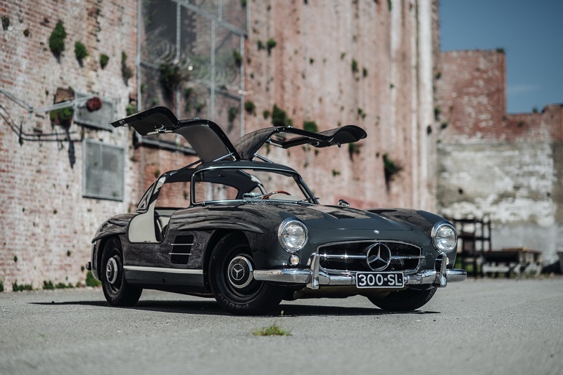 b607288d-mercedes-300sl-gullwing-12