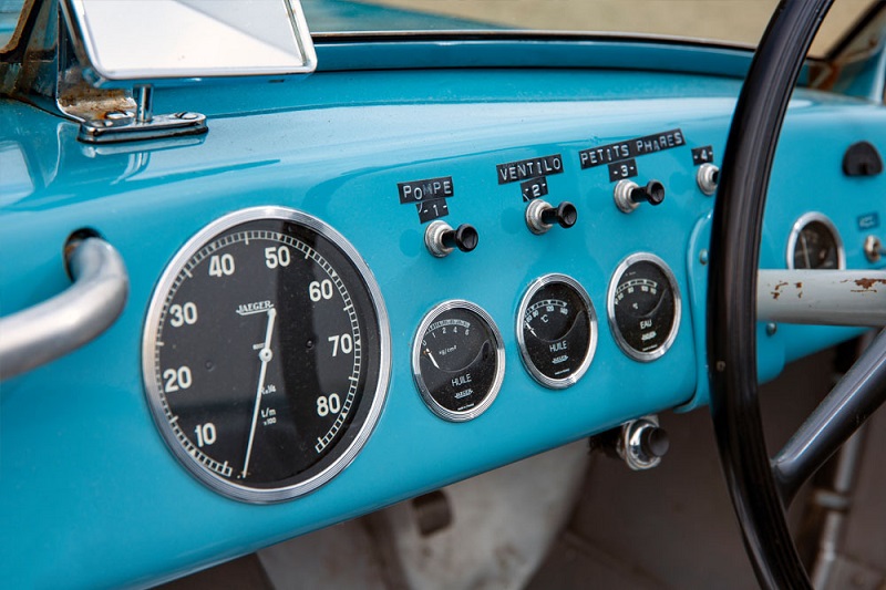 bonhams_1952_gordini_dashboard