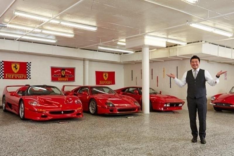 david-lee-s-ferrari-collection-will-make-you-stay-in-school-1476933948172