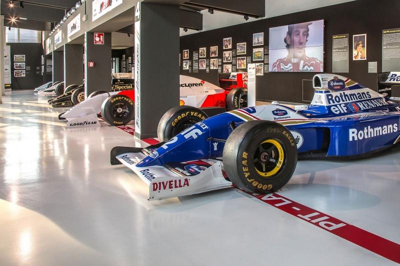As corridas que marcaram a história na Fórmula 1 - Sid Special Store