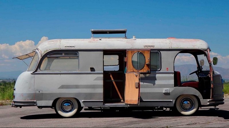 1955-porsche-tempo-mikafa-camper-3-2000×1125