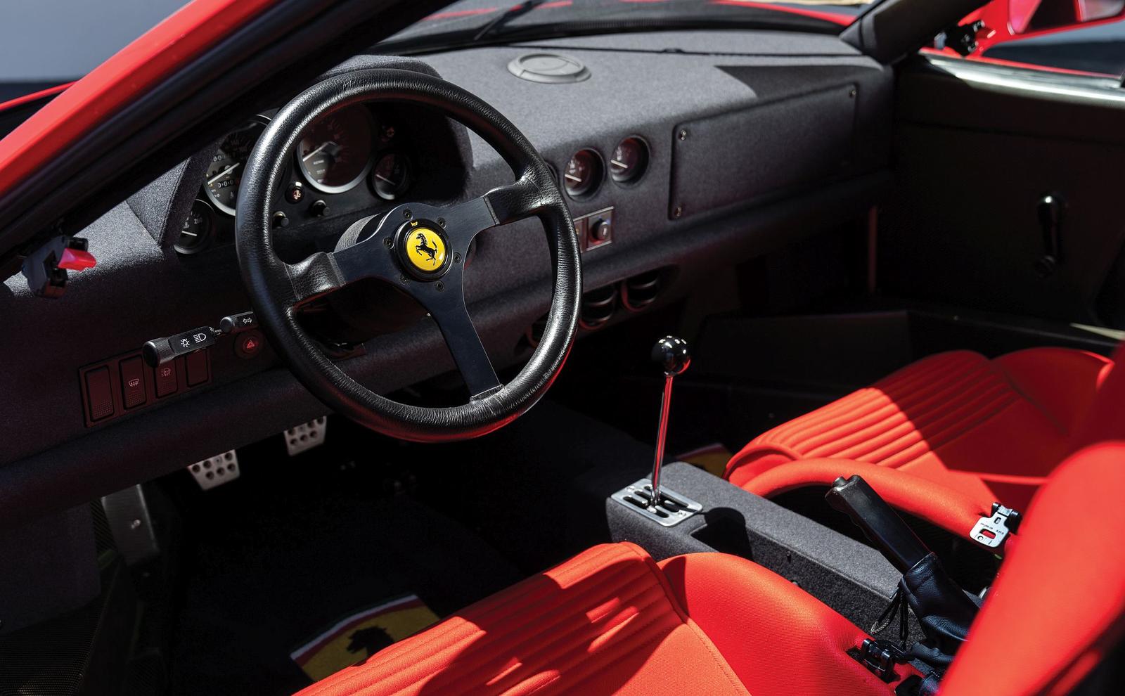 1991-Ferrari-F40_0_Karissa Hosek_2019 Courtesy of RM Sotheby’s (4)