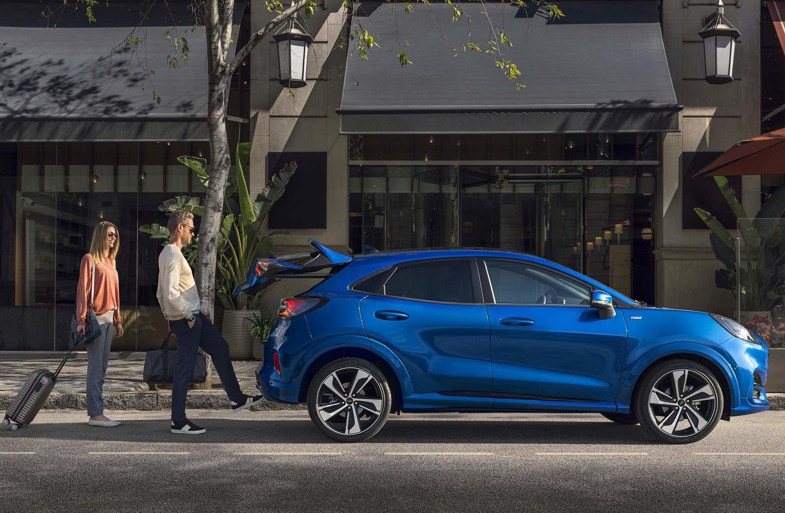 2019_FORD_PUMA_ST-Line_08